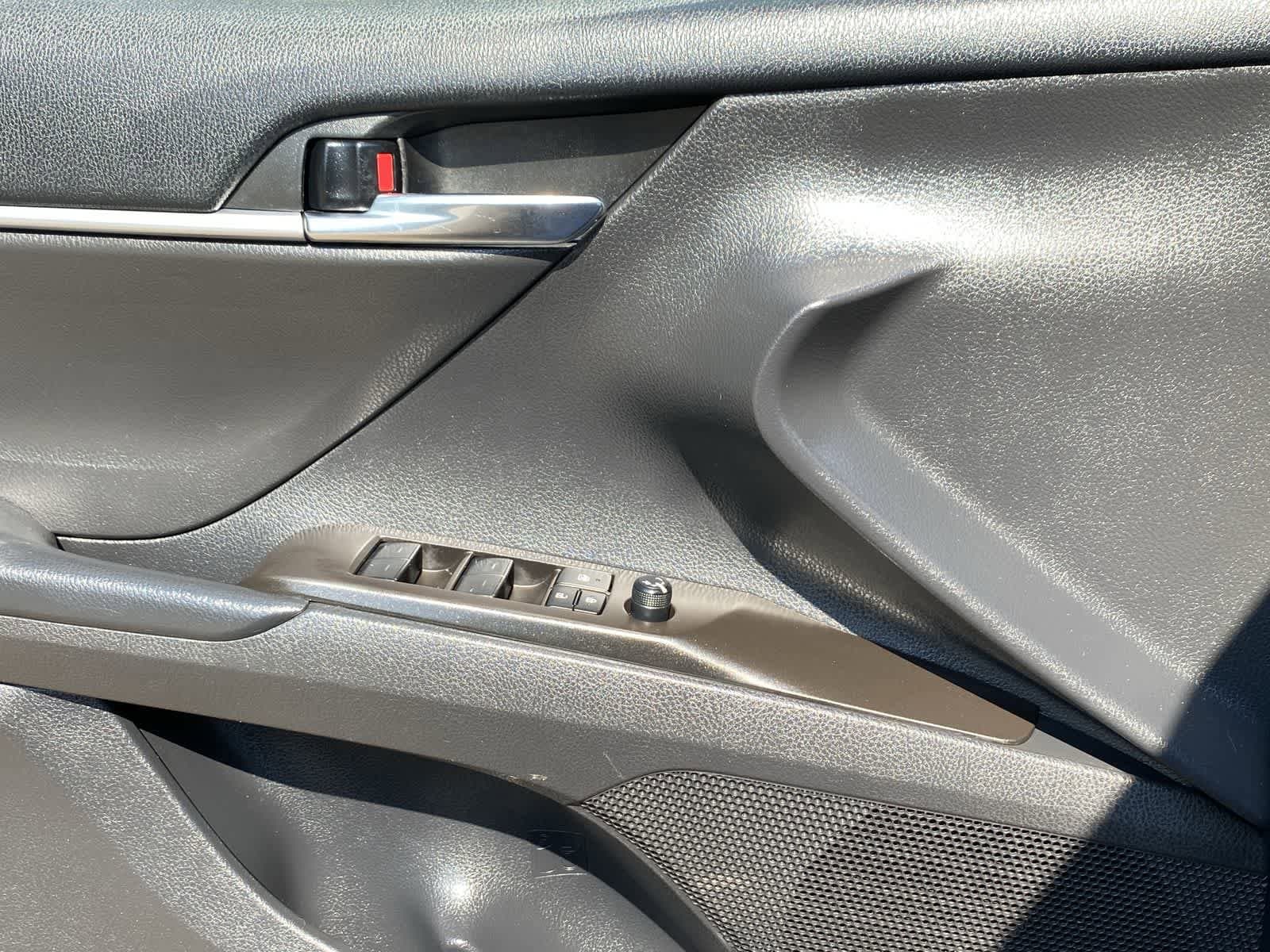 Thumbnail: 2023 Toyota Camry - 15