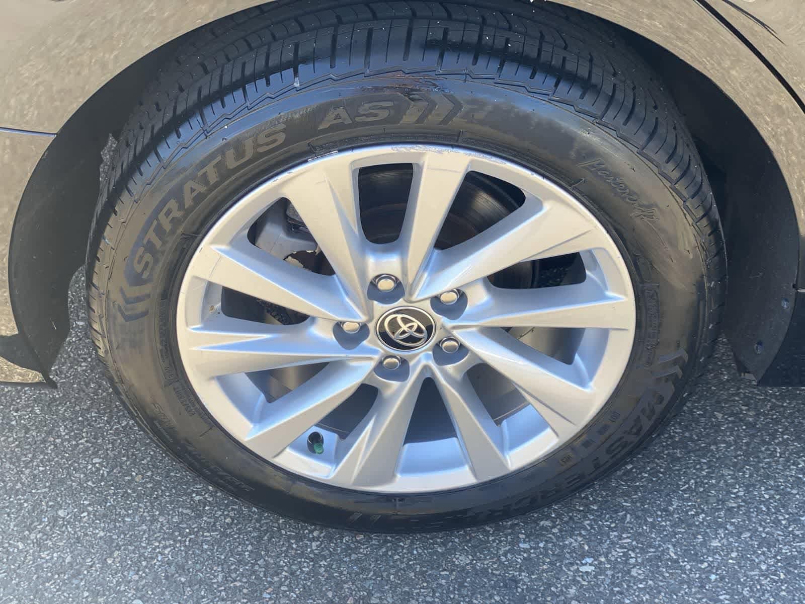 Thumbnail: 2024 Toyota Camry - 17