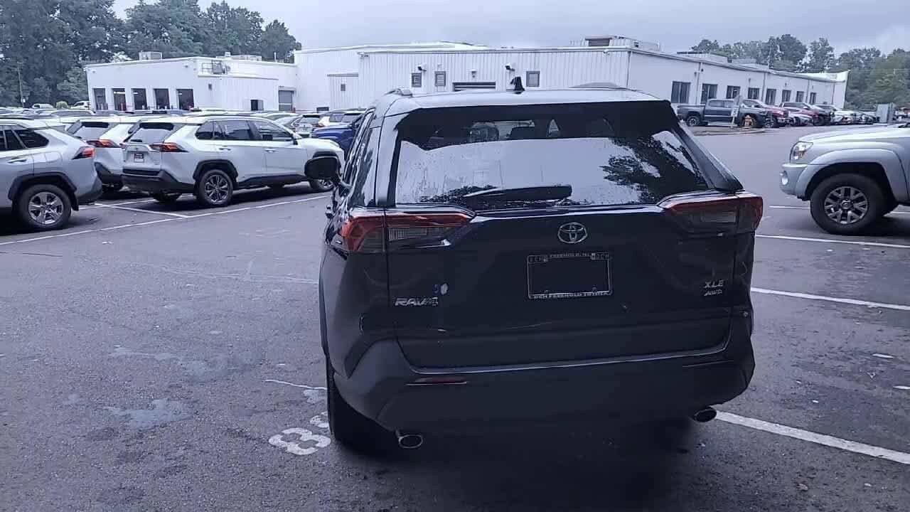 Thumbnail: 2025 Toyota RAV4 - 7