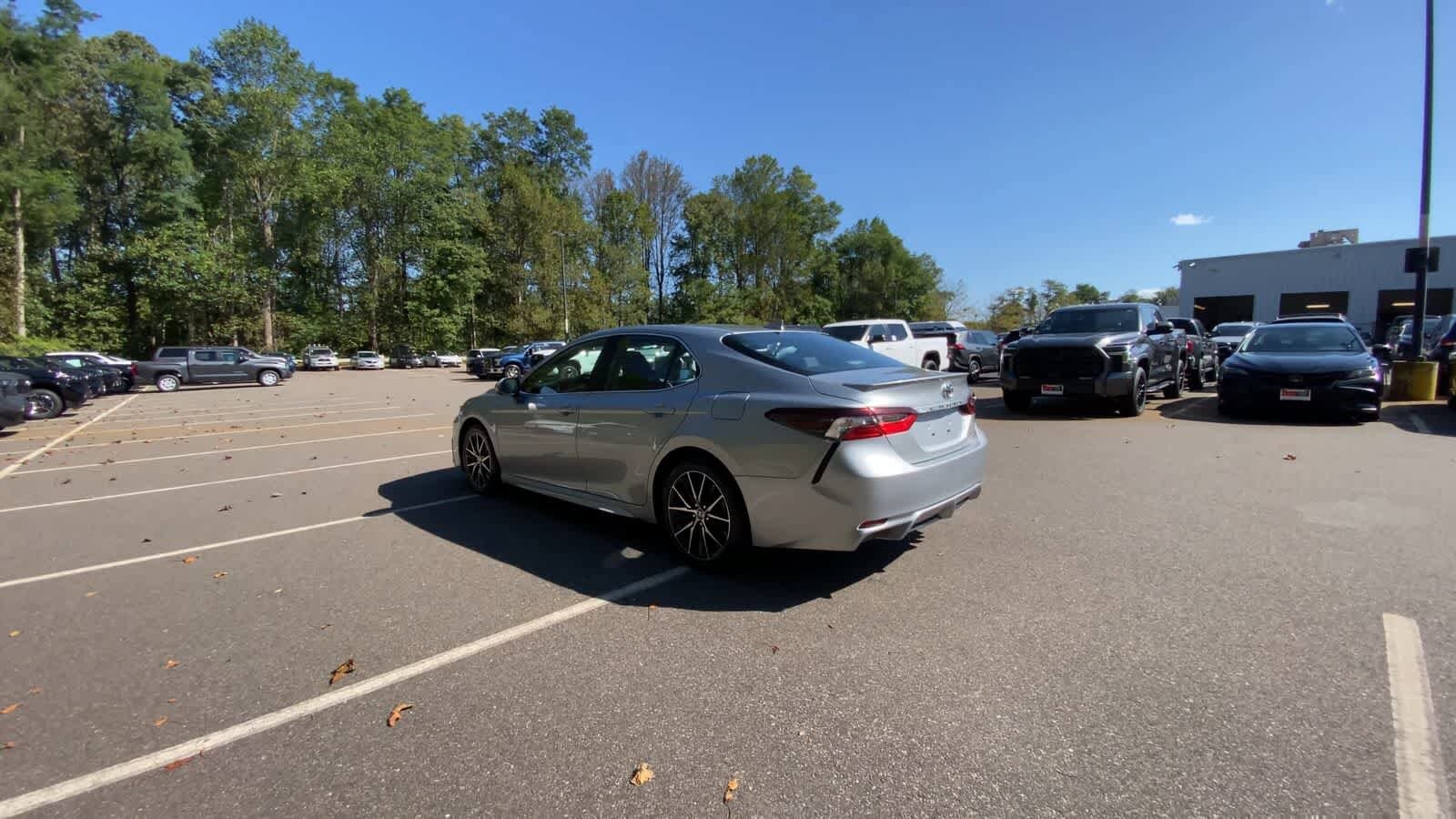 Thumbnail: 2024 Toyota Camry - 6