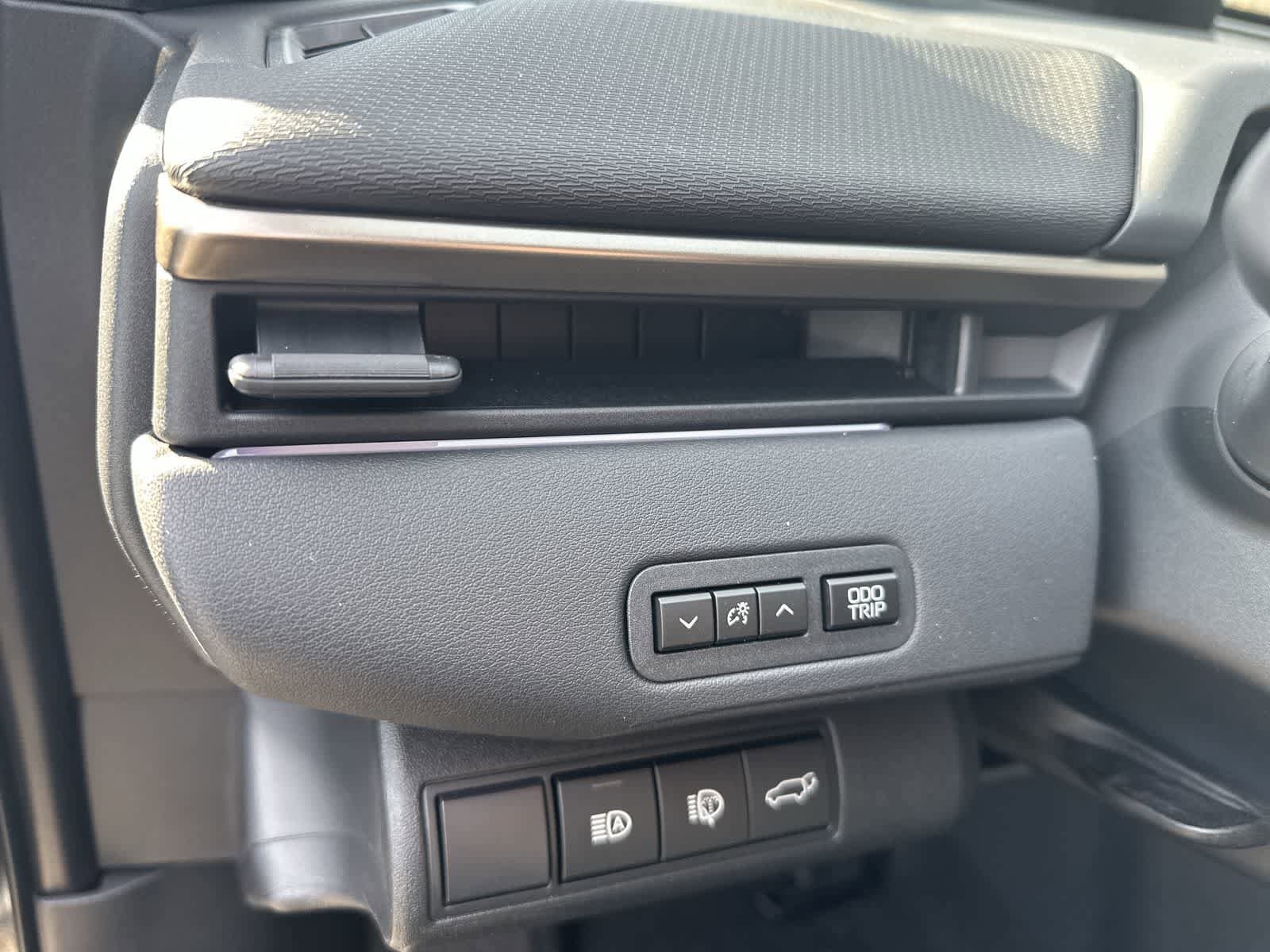 Thumbnail: 2026 Toyota bZ - 22