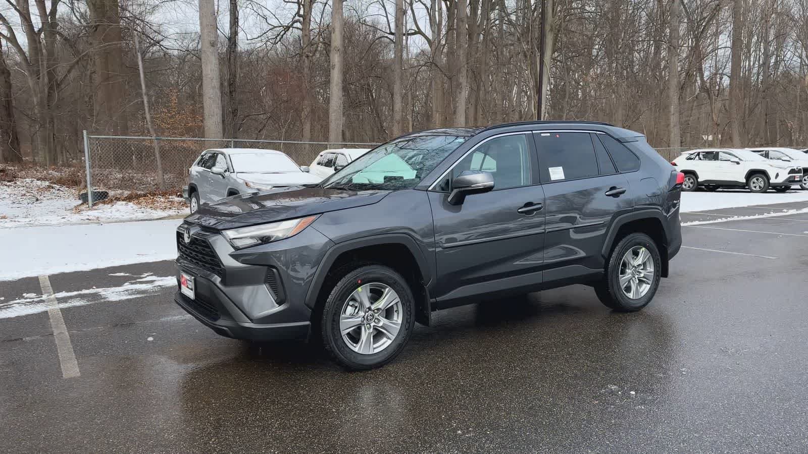 Thumbnail: 2025 Toyota RAV4 - 4