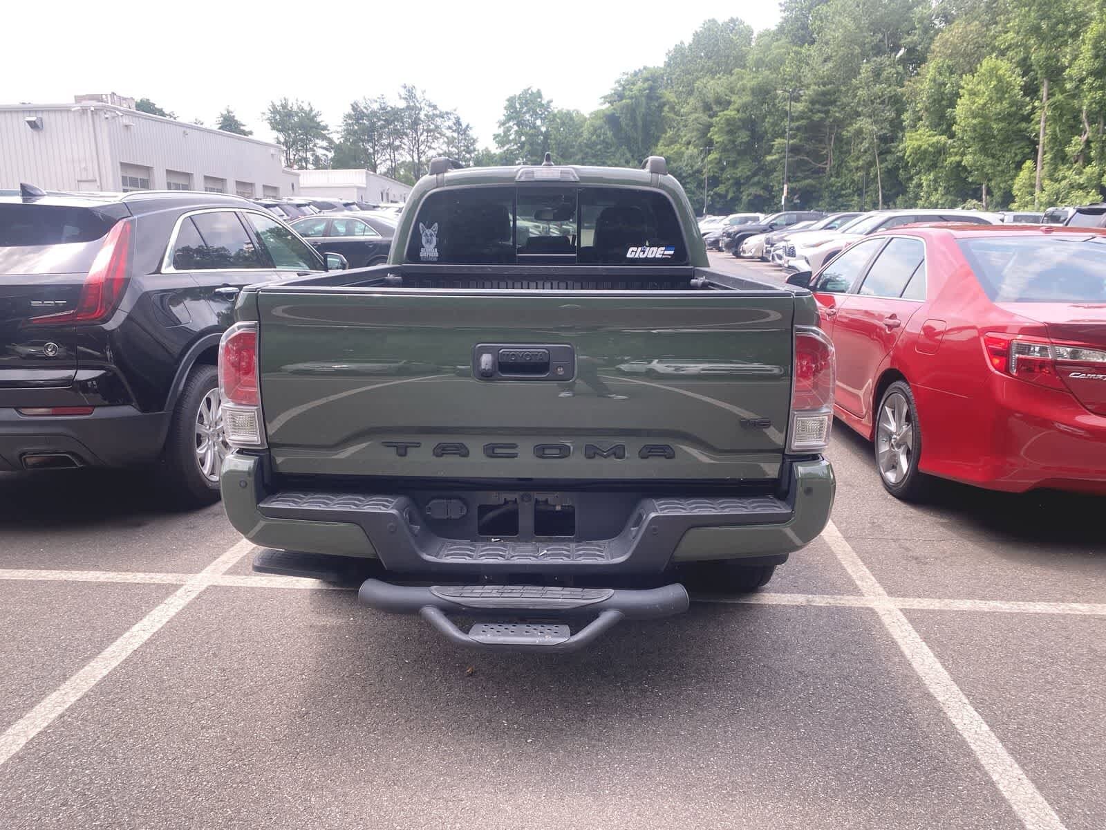 Thumbnail: 2021 Toyota Tacoma - 7