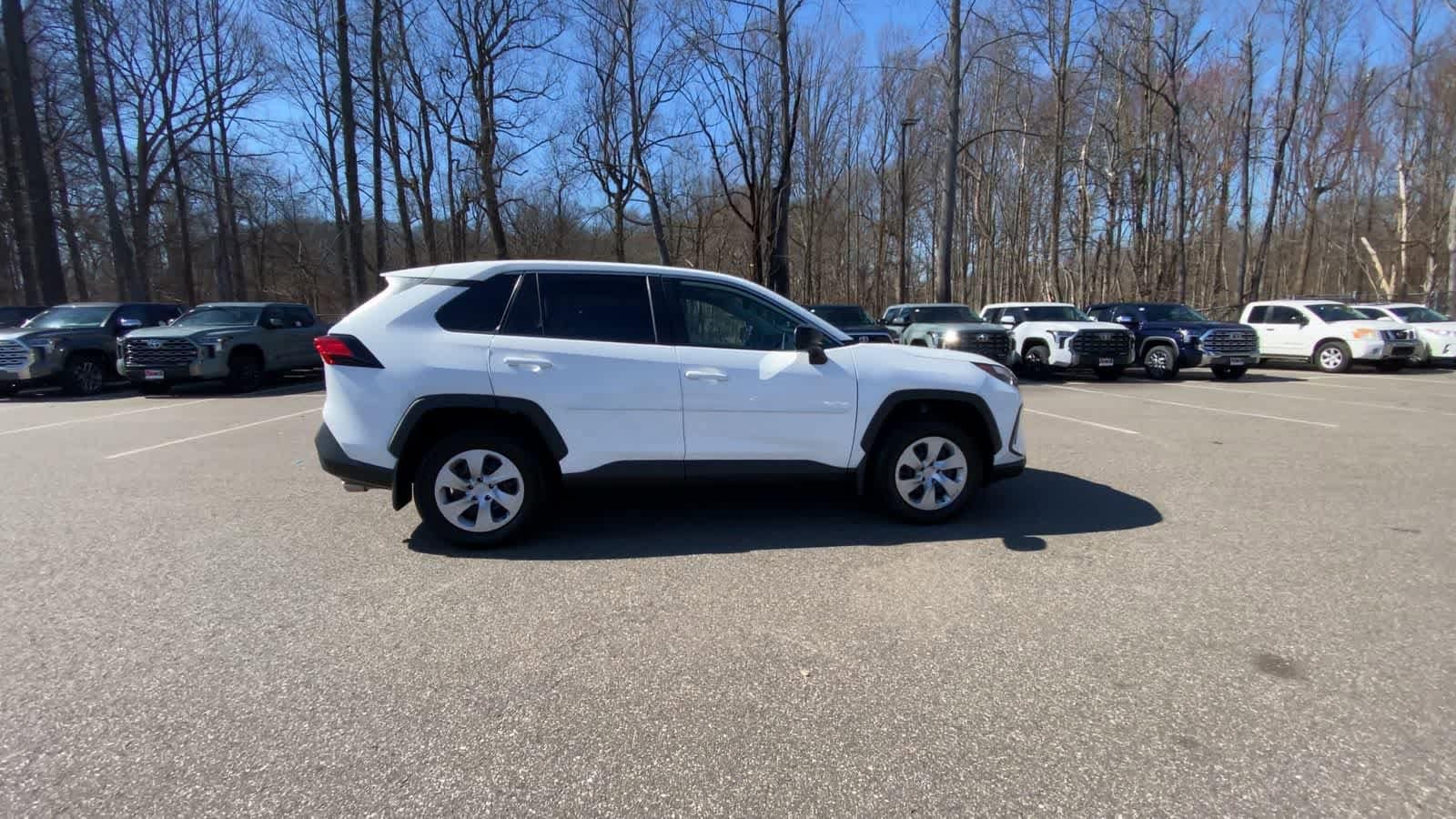 Thumbnail: 2023 Toyota RAV4 - 12