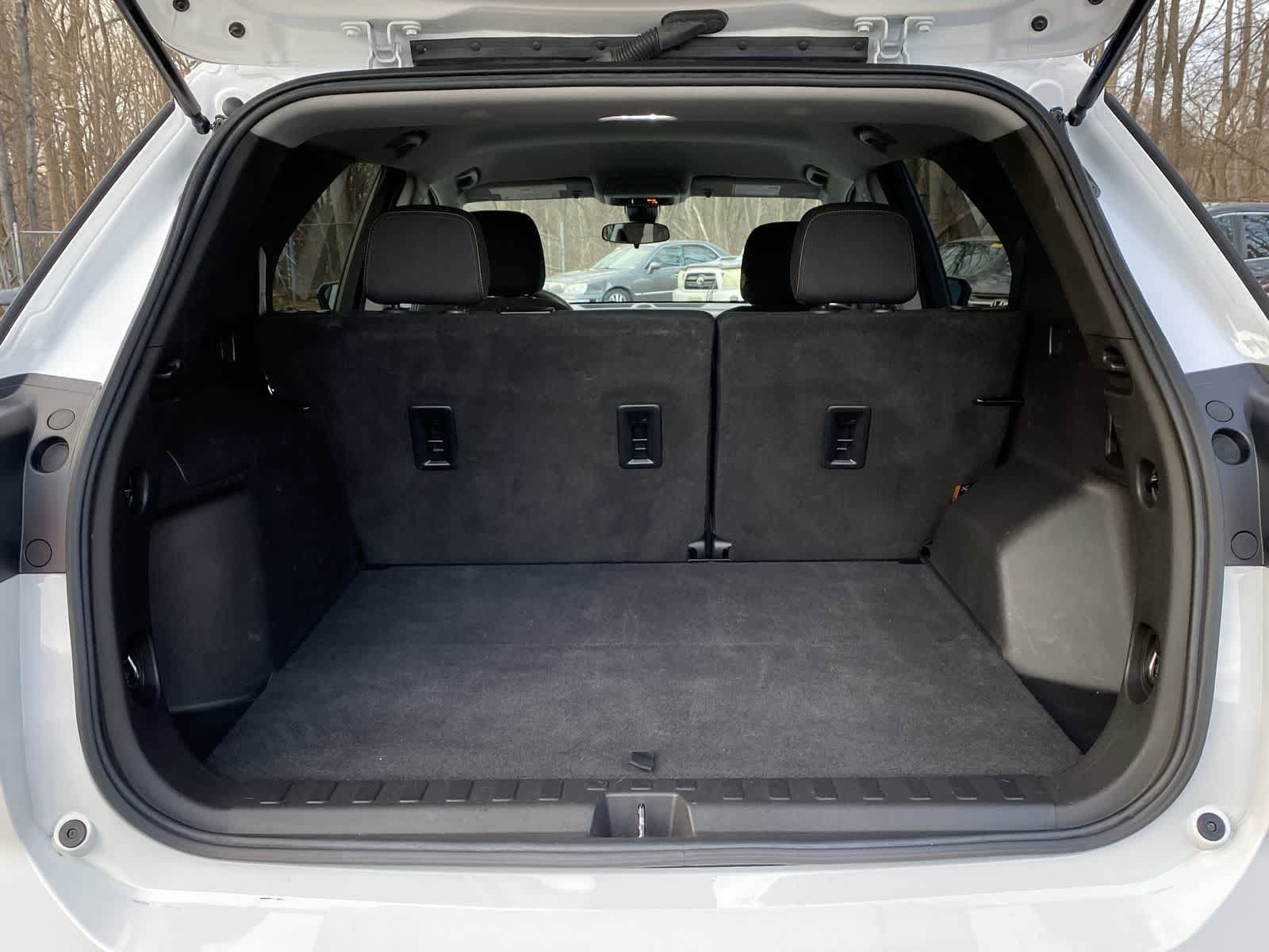 Thumbnail: 2022 Chevrolet Equinox - 17