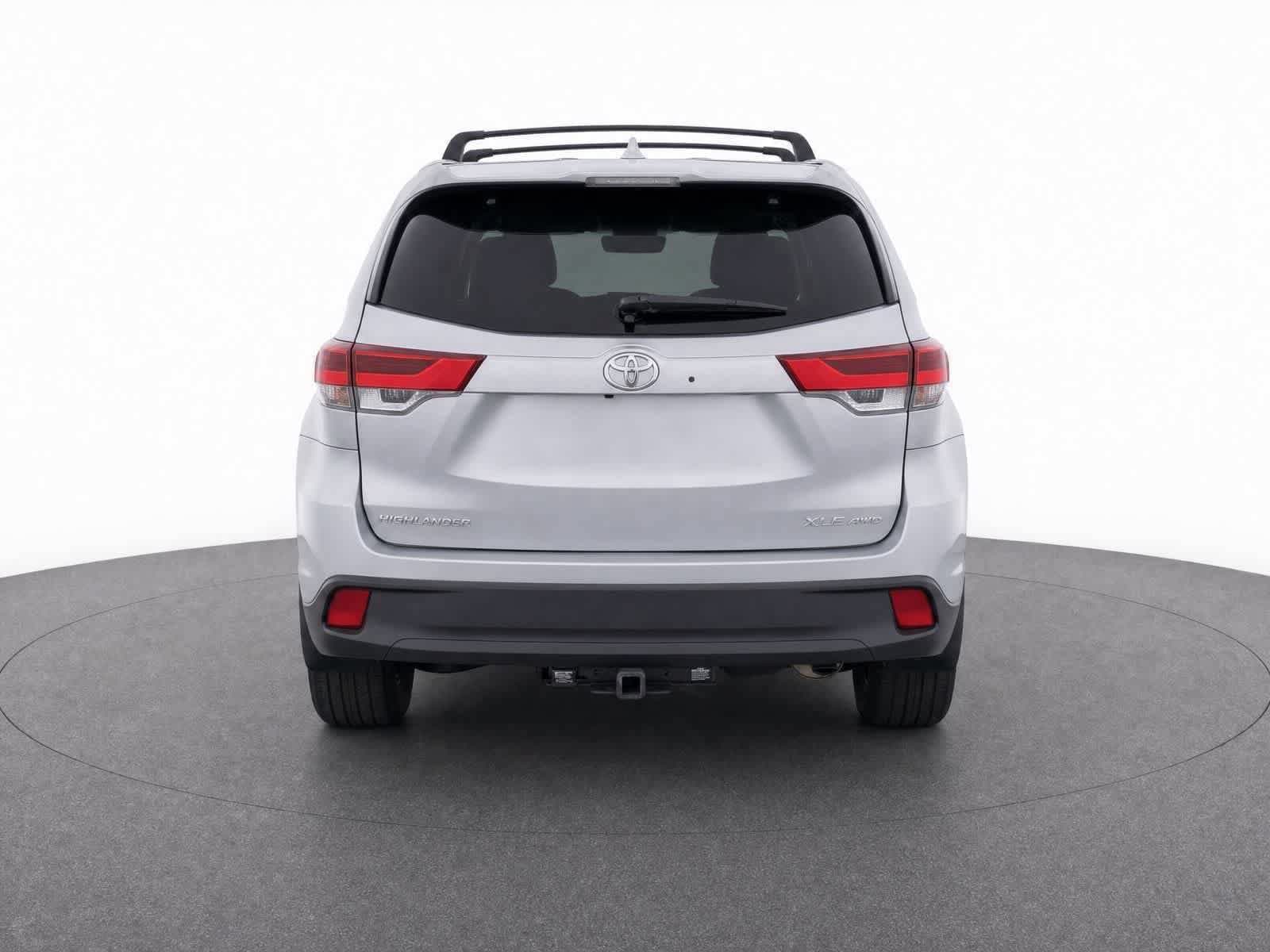 Thumbnail: 2019 Toyota Highlander - 7