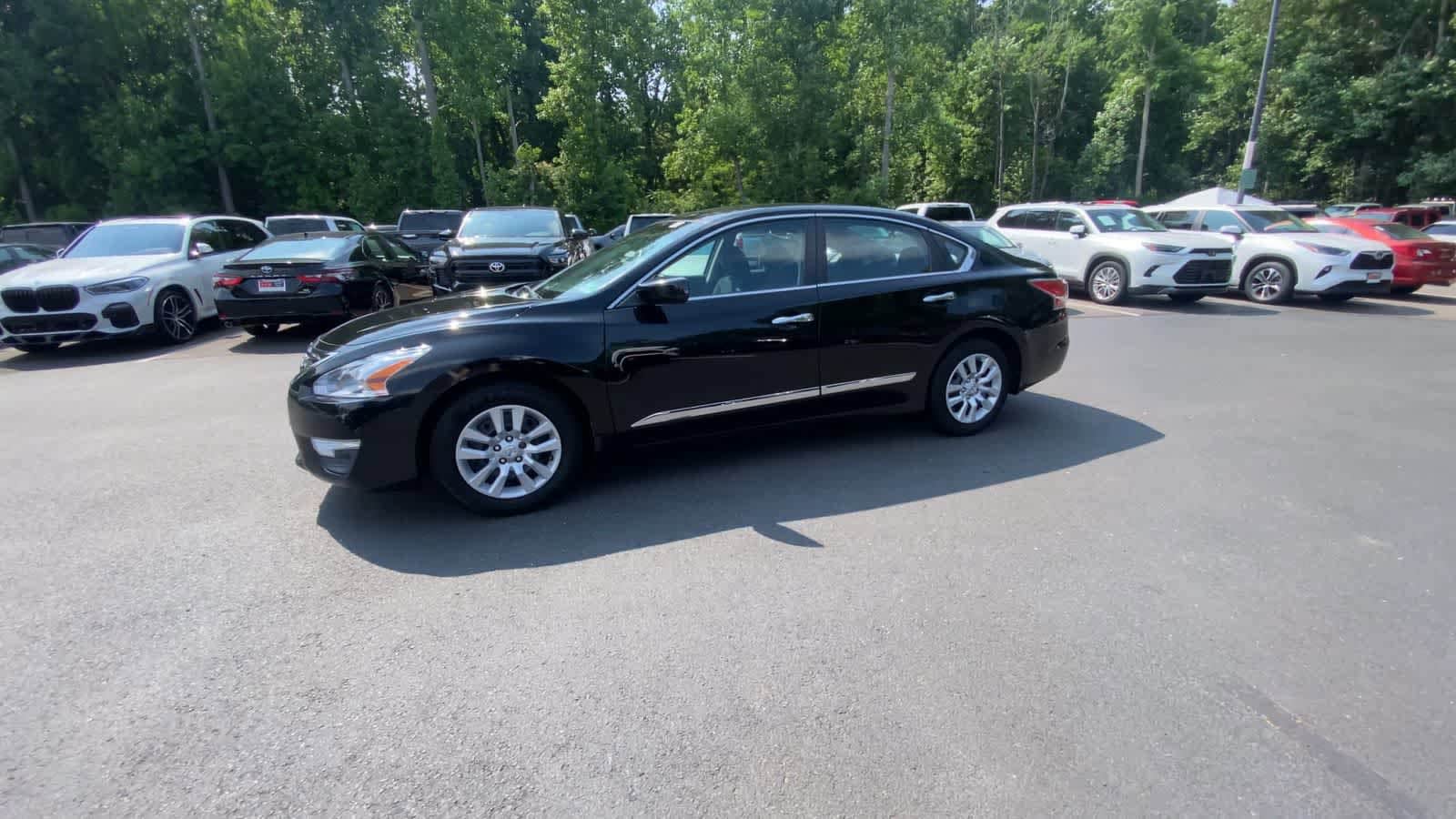 Thumbnail: 2015 Nissan Altima - 6