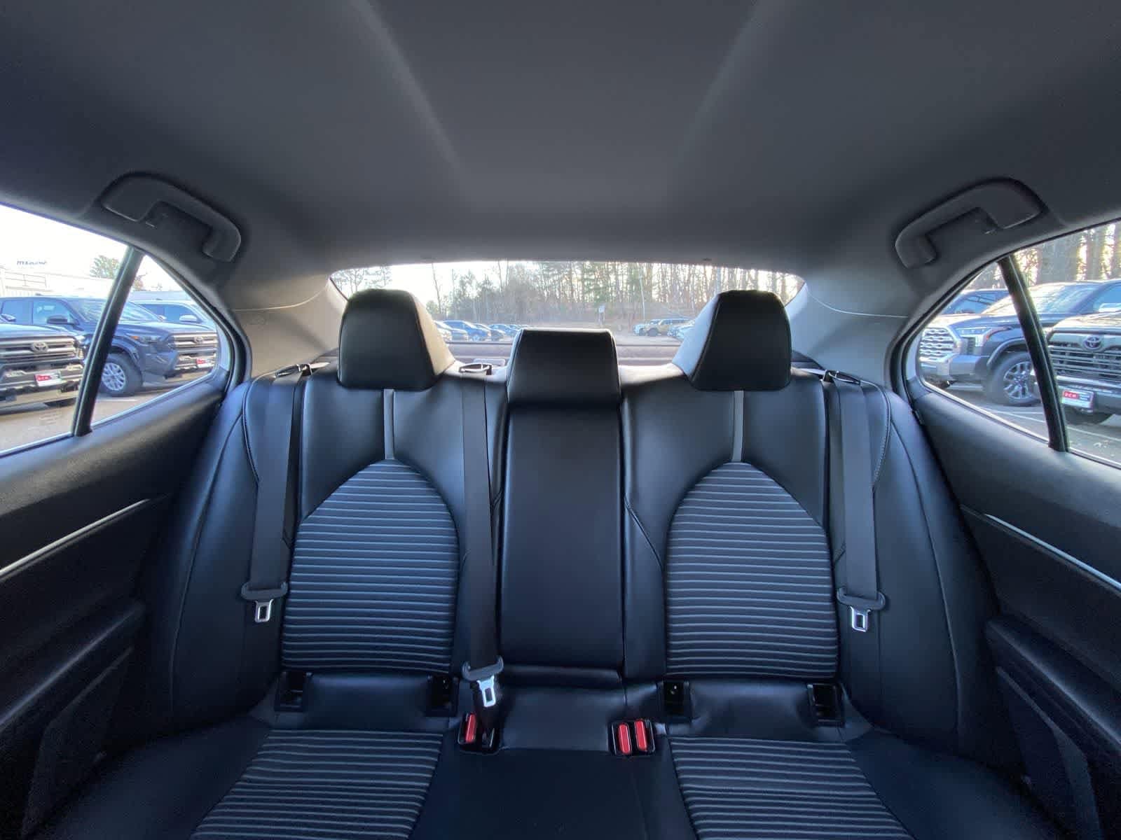 Thumbnail: 2023 Toyota Camry - 24