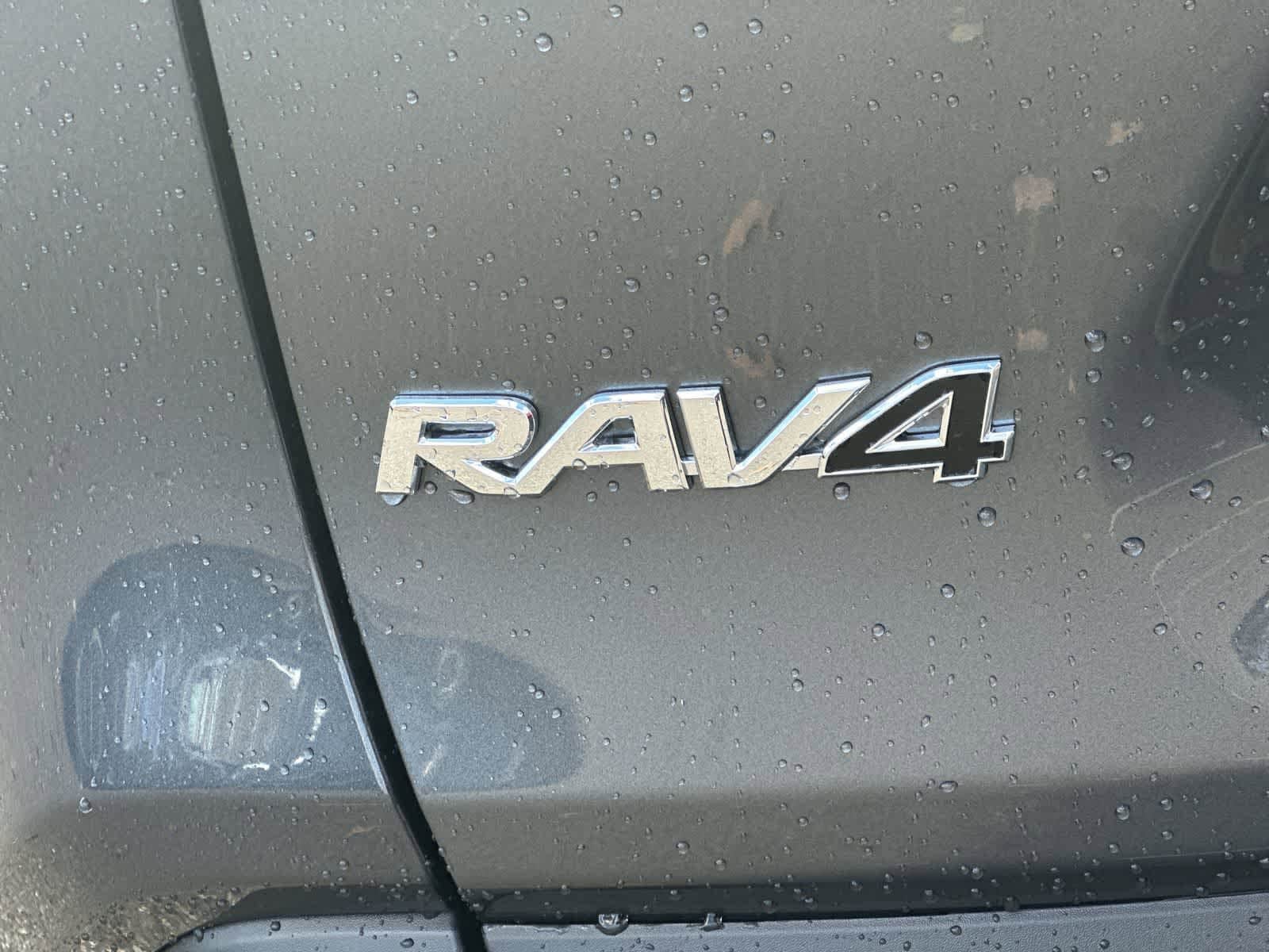 Thumbnail: 2025 Toyota RAV4 - 14