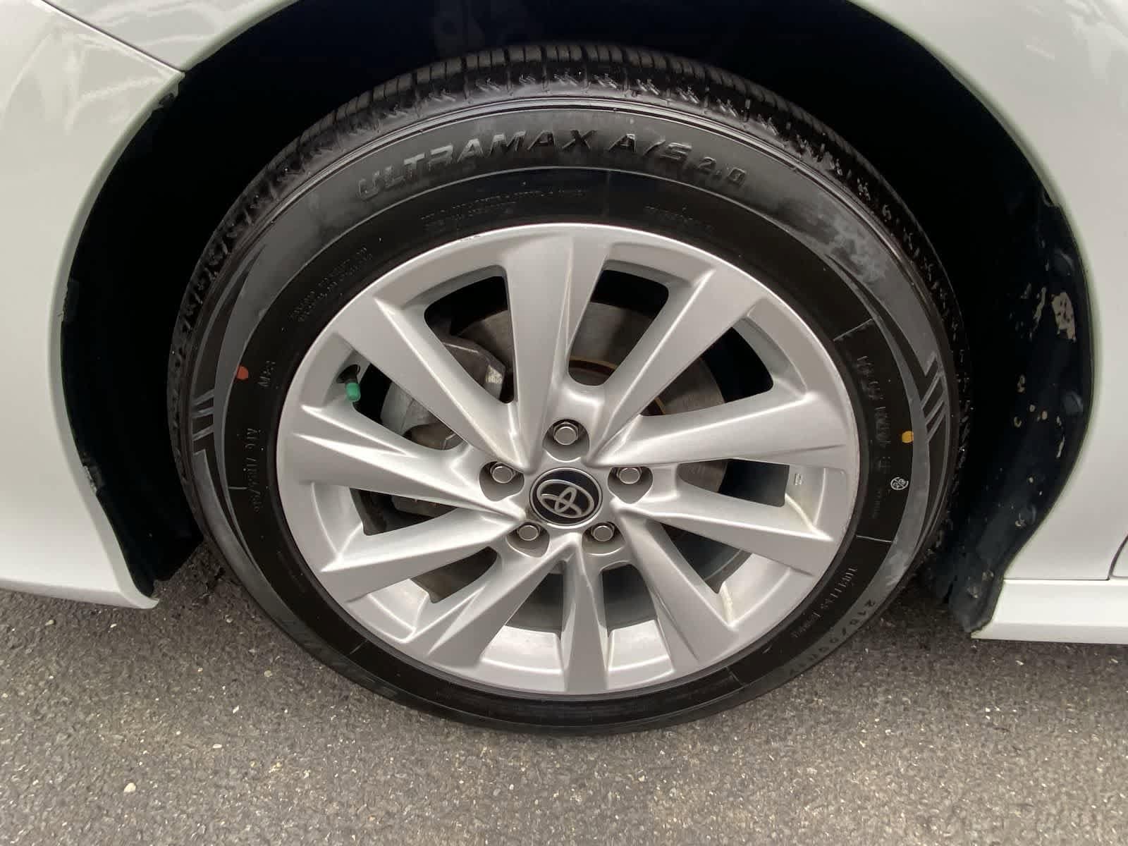 Thumbnail: 2023 Toyota Camry - 18