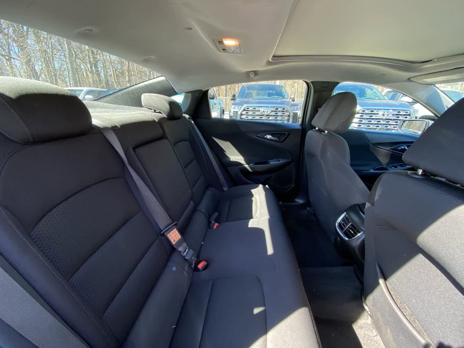 Thumbnail: 2024 Chevrolet Malibu - 24