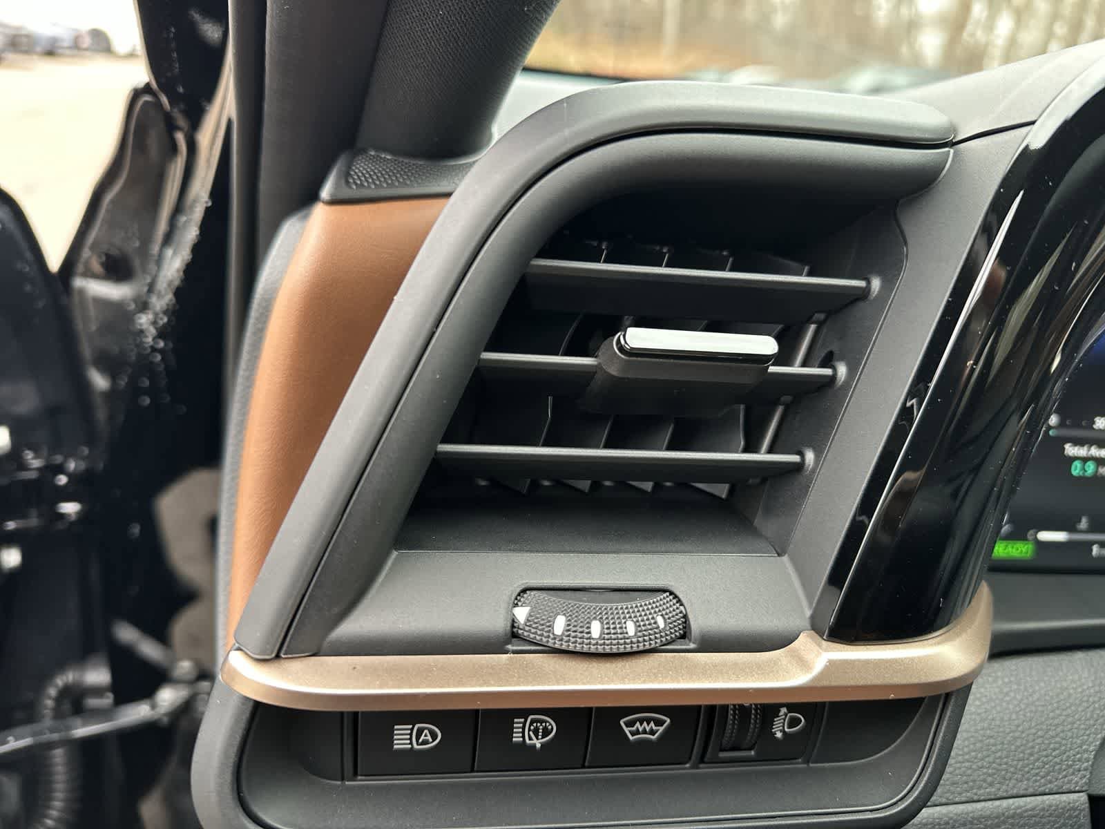 Thumbnail: 2026 Toyota Crown Signia - 24