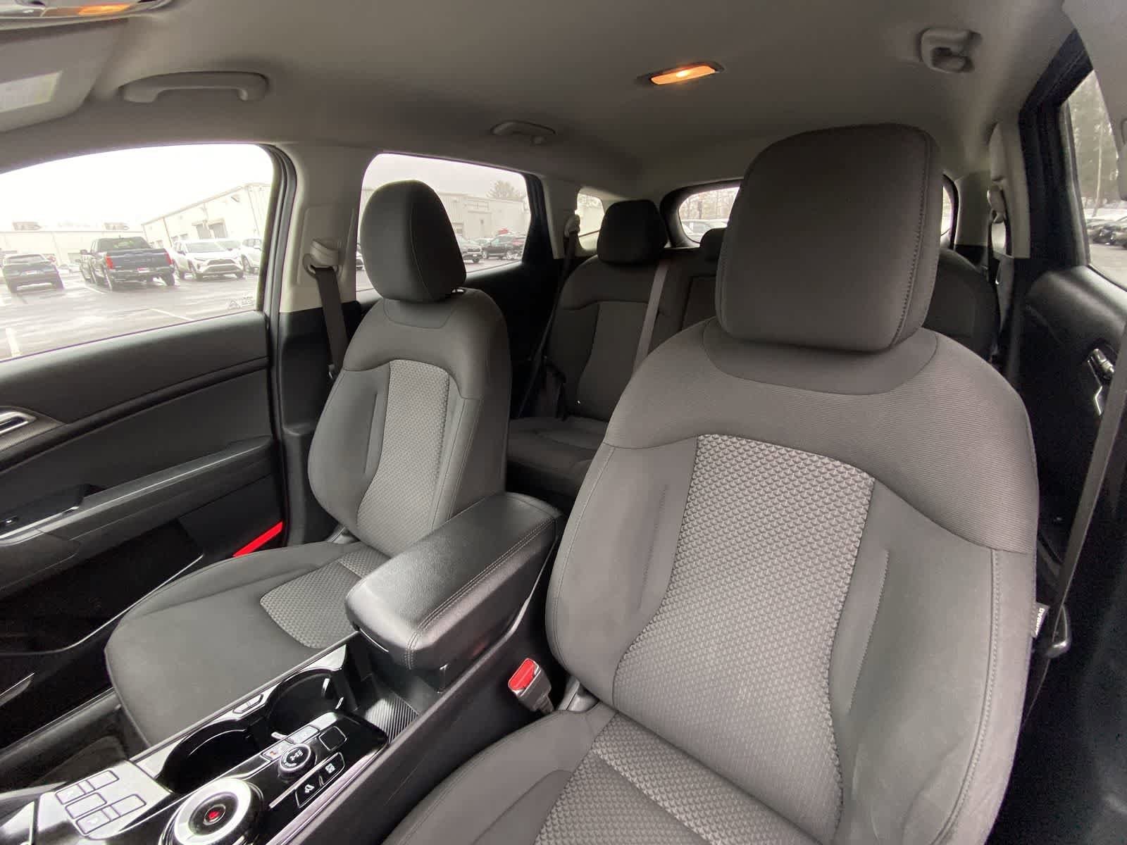 Thumbnail: 2023 Kia Sportage - 20