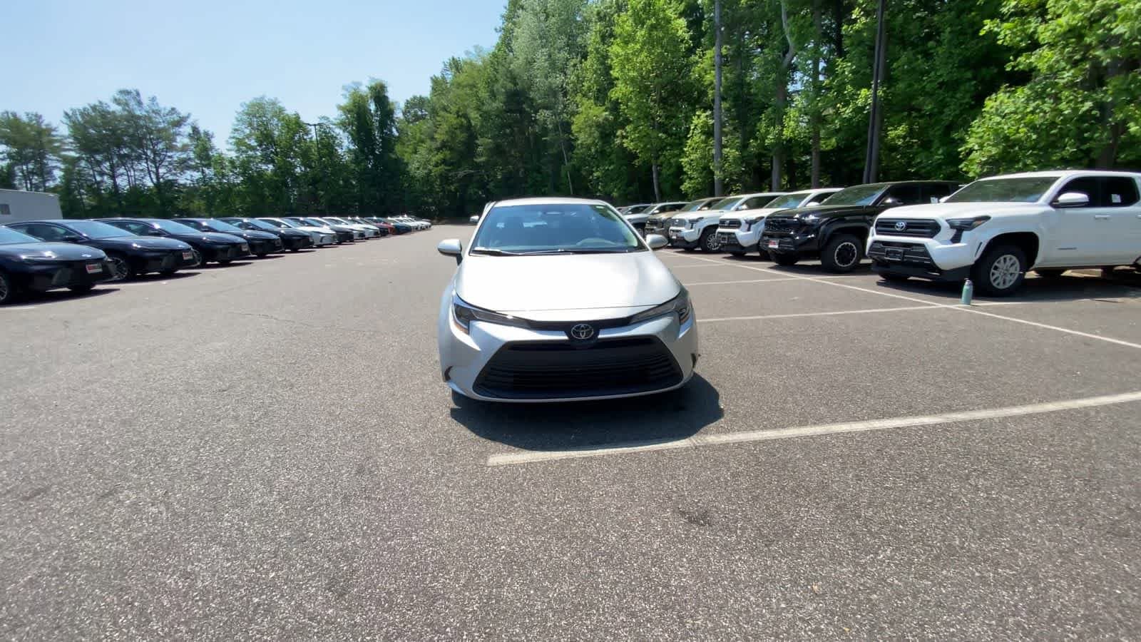 Thumbnail: 2024 Toyota Corolla - 6