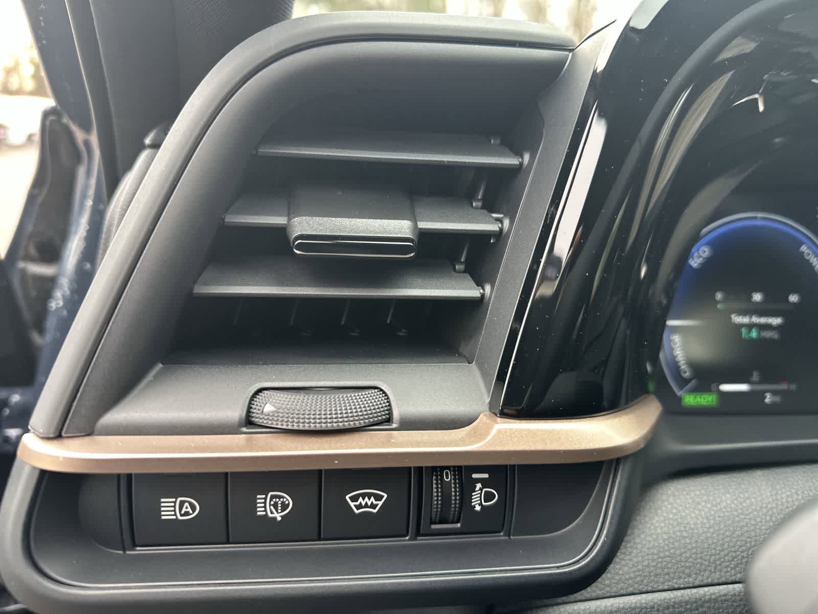 Thumbnail: 2026 Toyota Crown Signia - 23