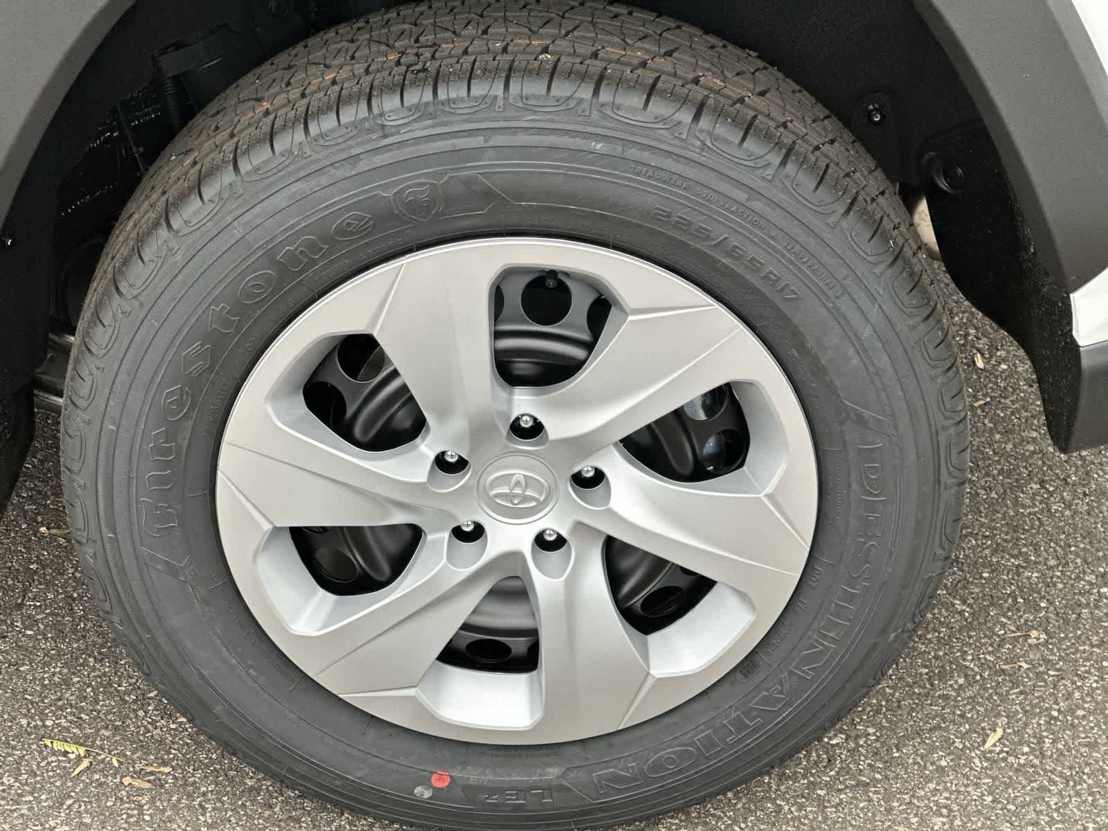 Thumbnail: 2025 Toyota RAV4 - 13