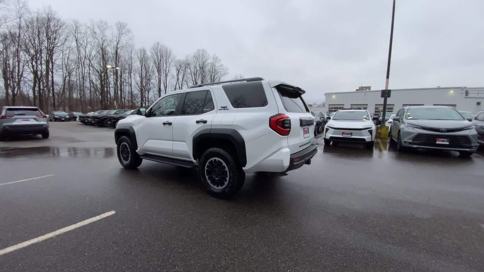 Thumbnail: 2025 Toyota 4Runner - 9
