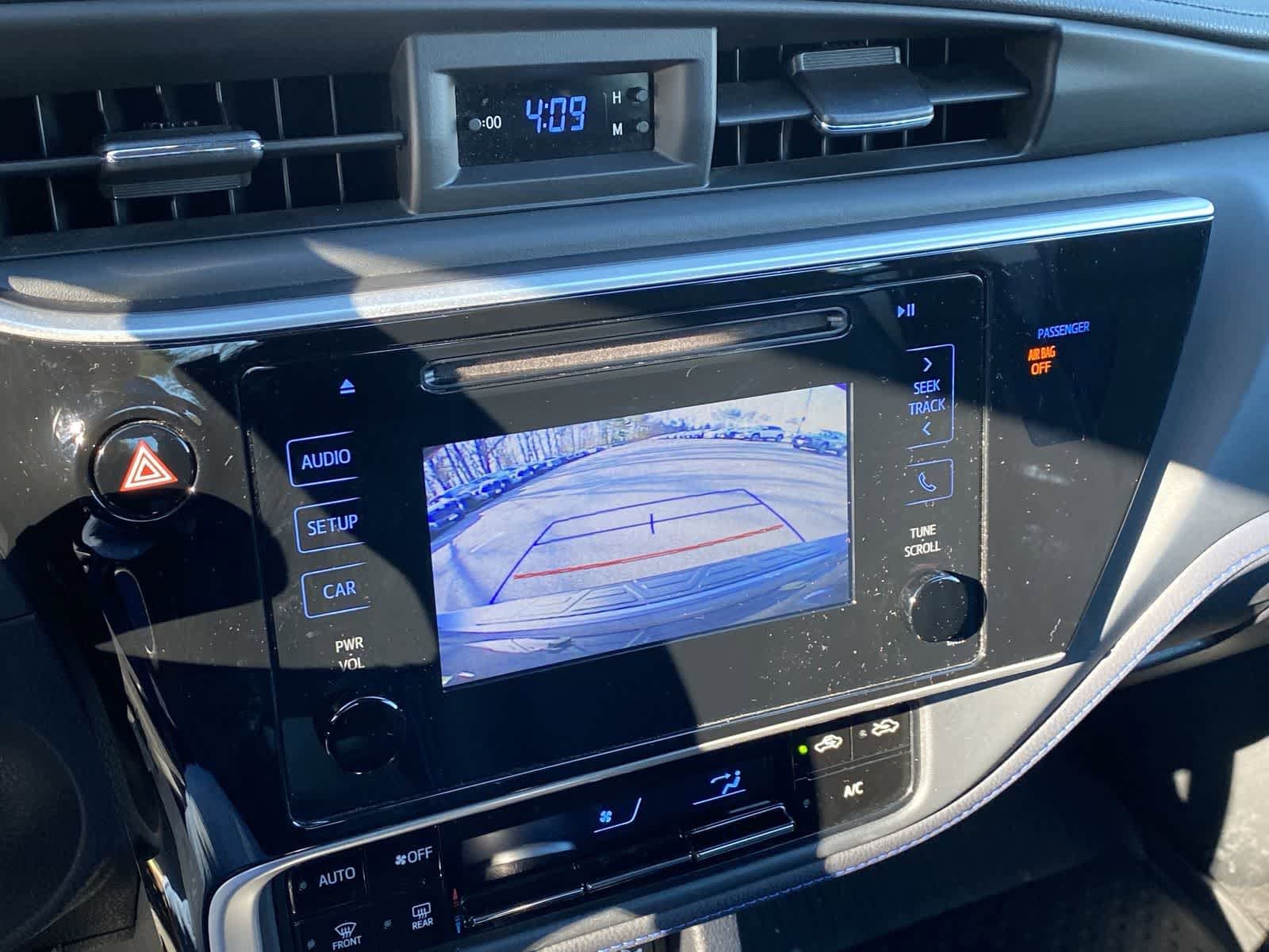 Thumbnail: 2018 Toyota Corolla - 30