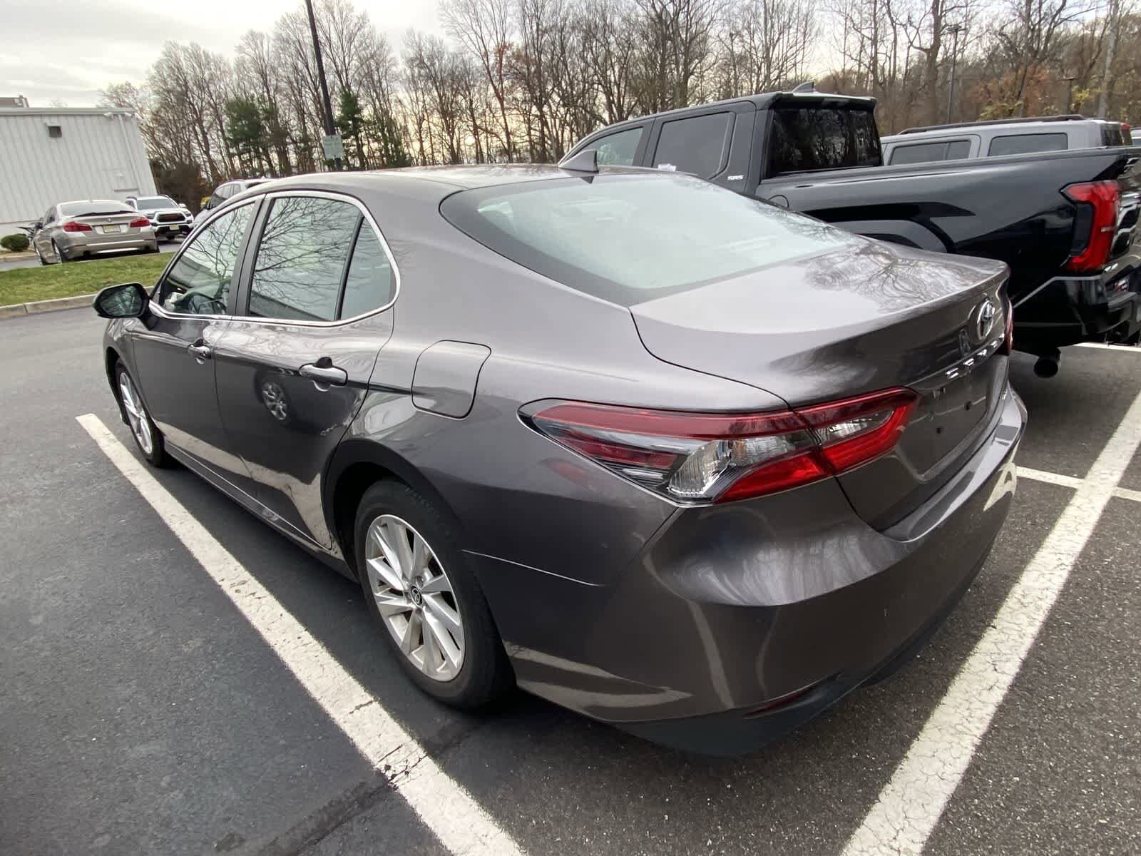 Thumbnail: 2023 Toyota Camry - 9