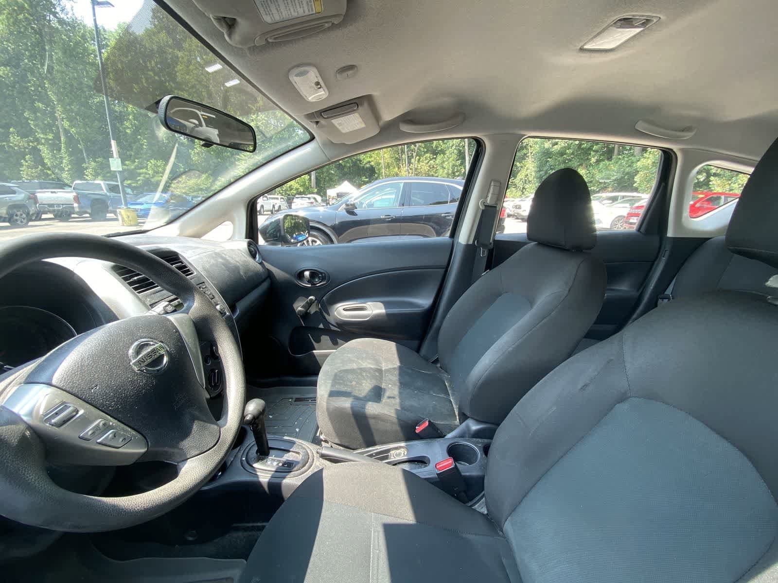 Thumbnail: 2015 Nissan Versa Note - 8