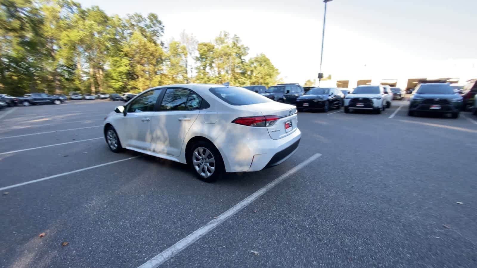 Thumbnail: 2024 Toyota Corolla - 6