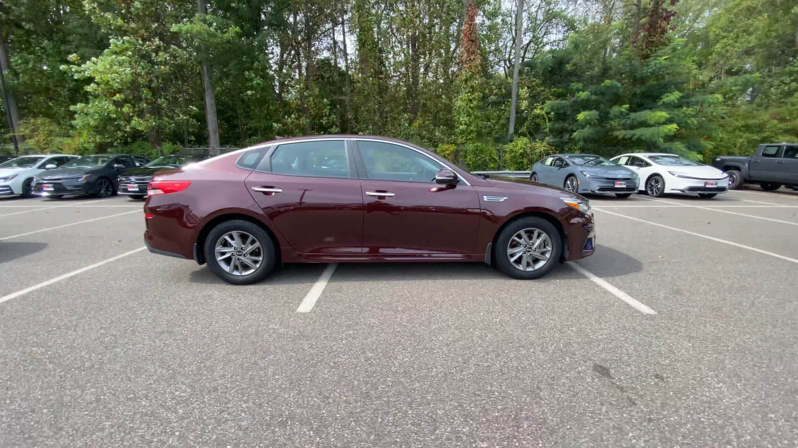 Thumbnail: 2019 Kia Optima - 9