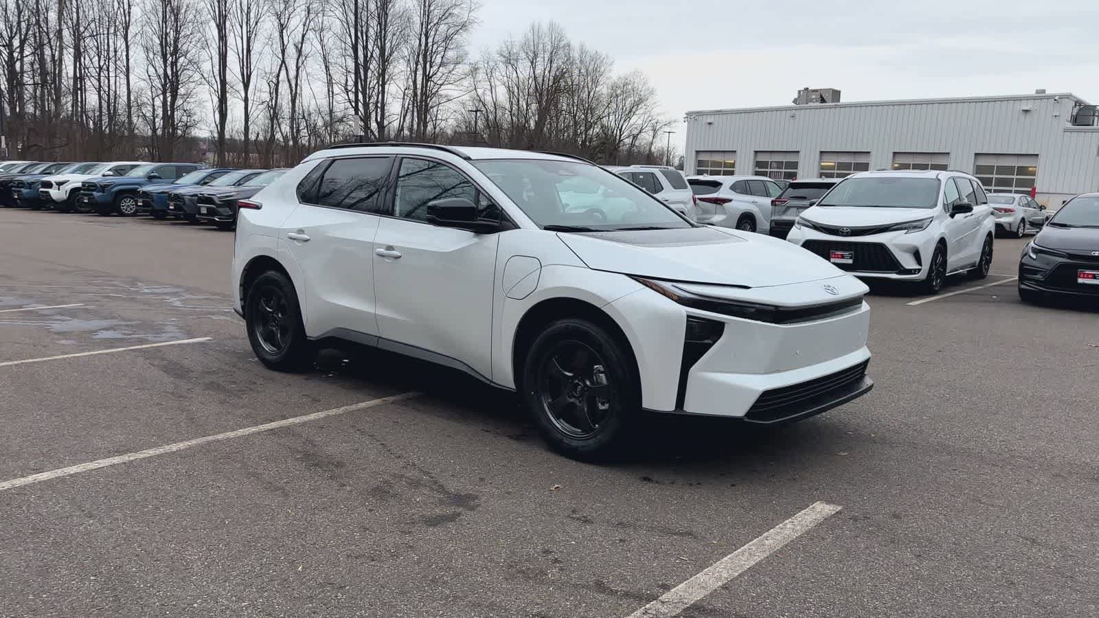 Thumbnail: 2026 Toyota bZ - 2