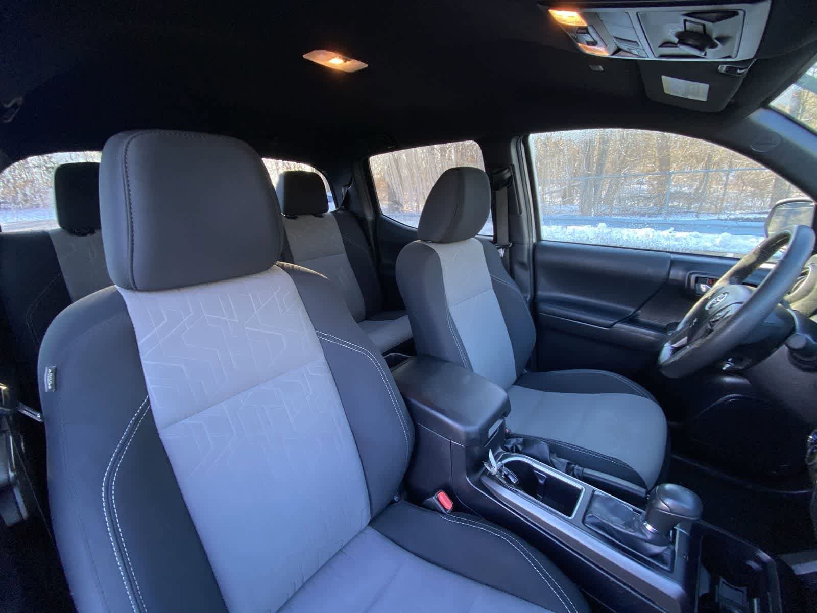 Thumbnail: 2023 Toyota Tacoma - 29