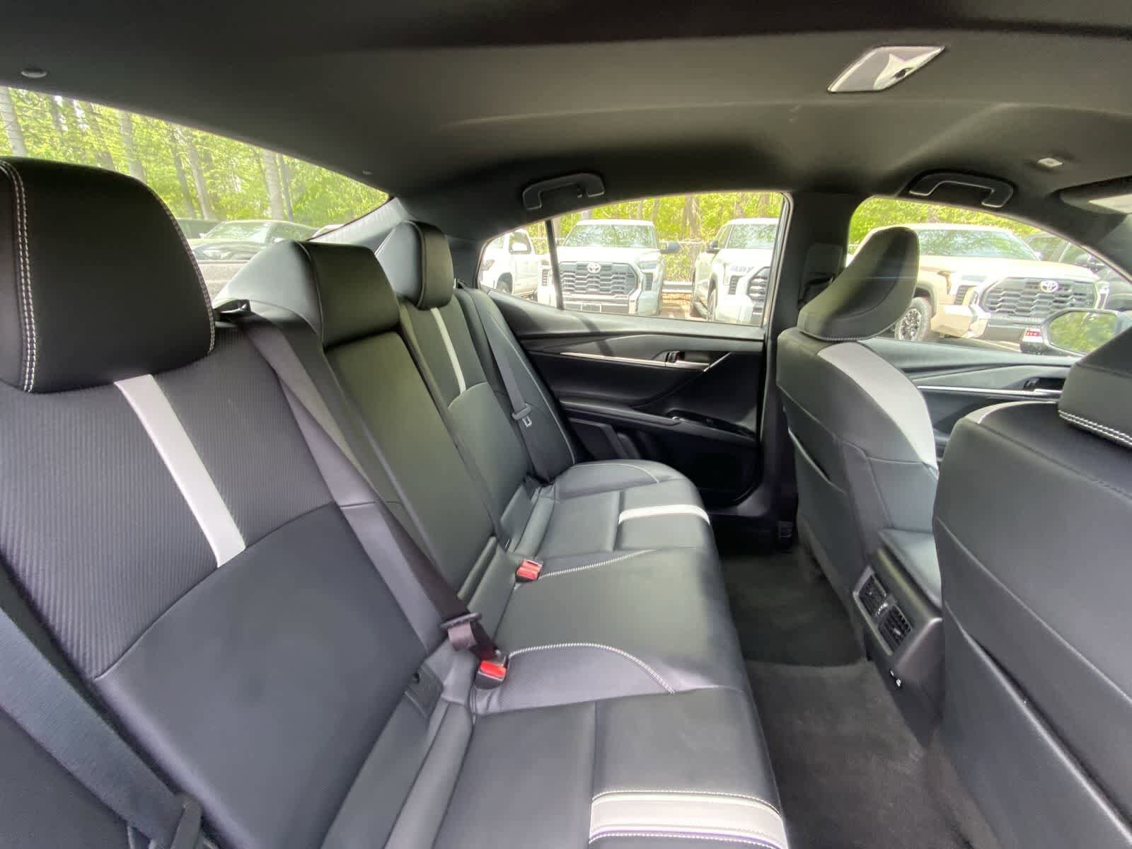 Thumbnail: 2025 Toyota Camry - 23