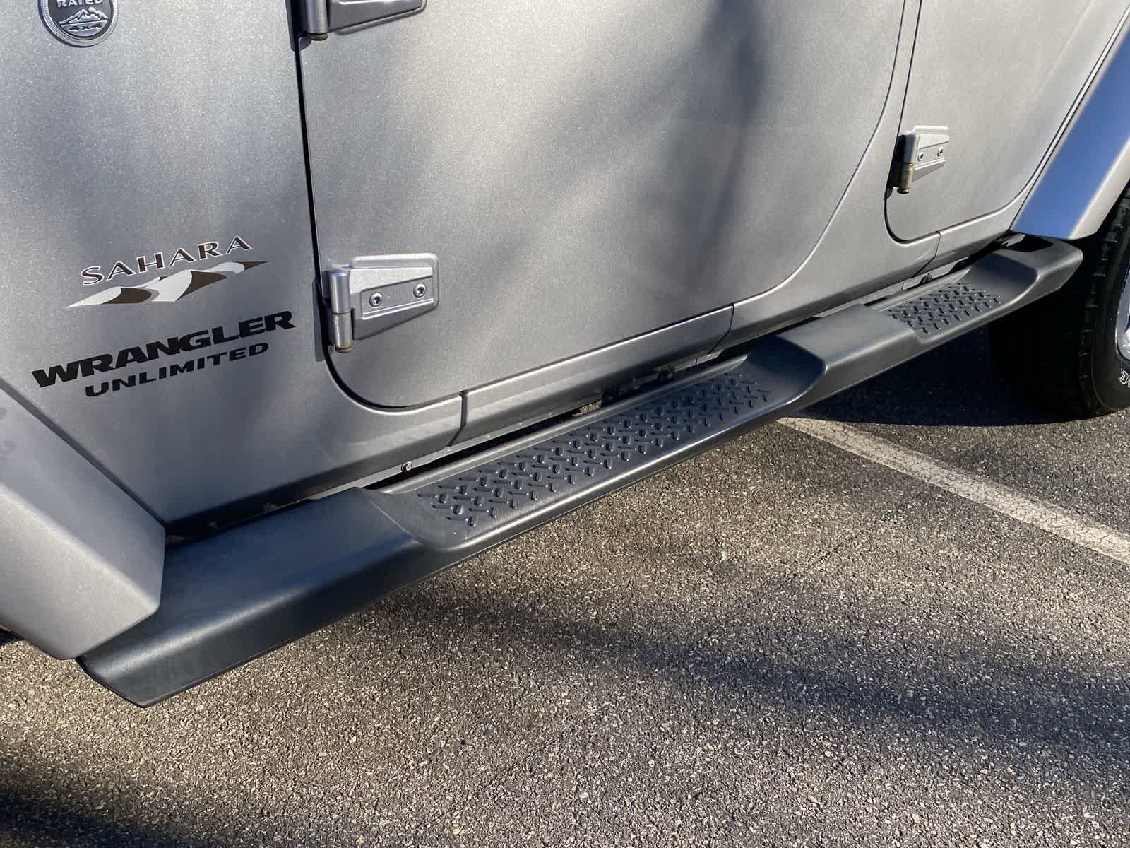 Thumbnail: 2016 Jeep Wrangler - 15