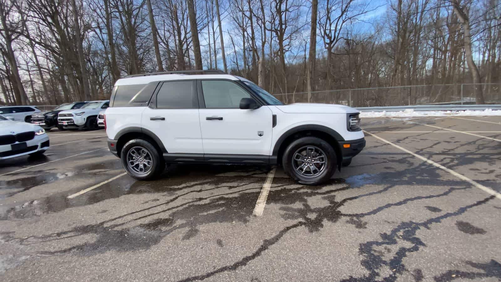 Thumbnail: 2022 Ford Bronco Sport - 8