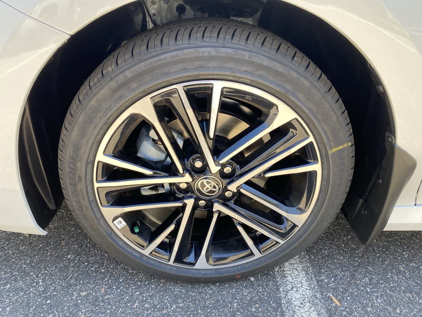 Thumbnail: 2026 Toyota Camry - 12