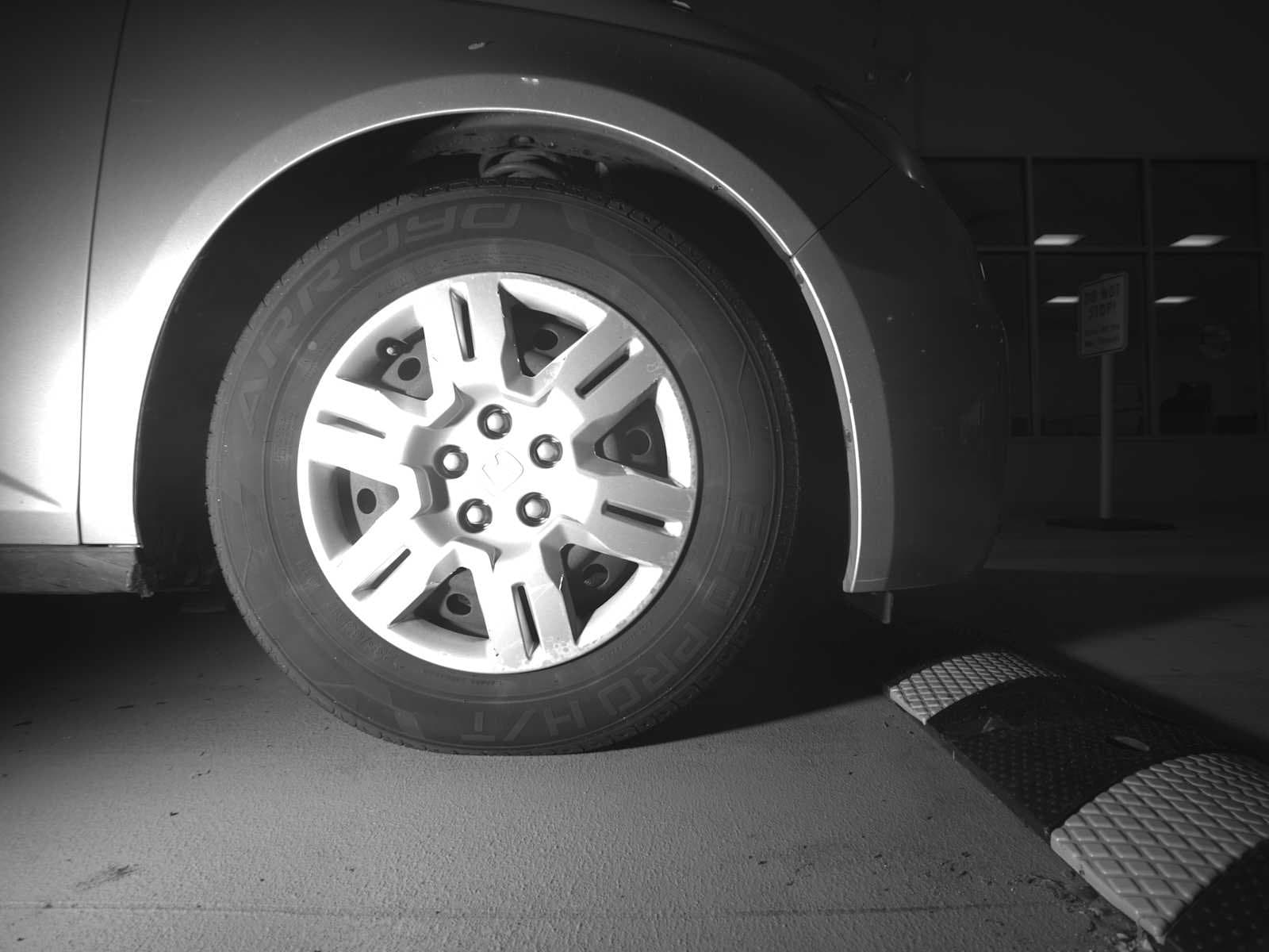 Thumbnail: 2012 Honda Odyssey - 7