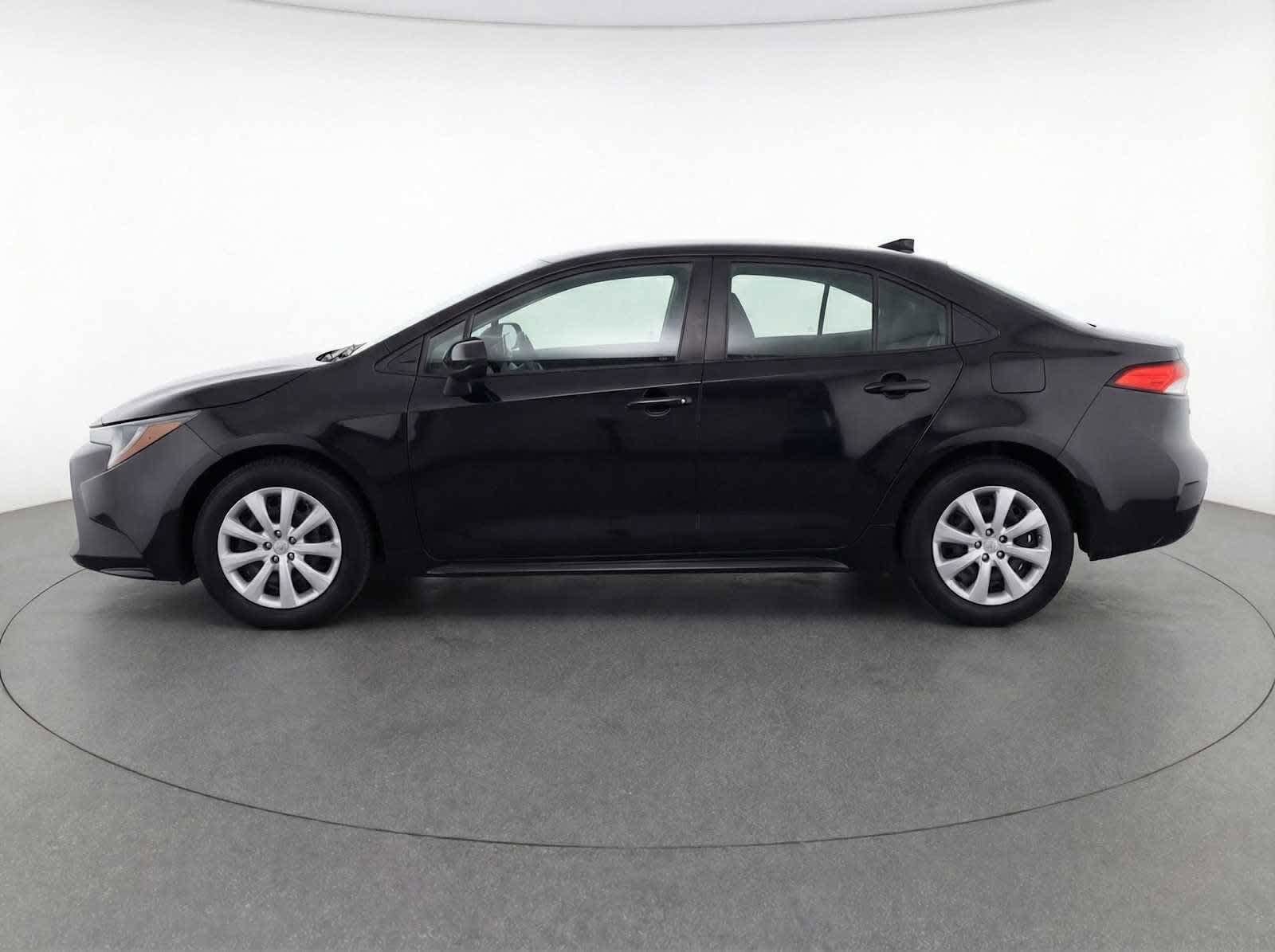 Thumbnail: 2024 Toyota Corolla - 9