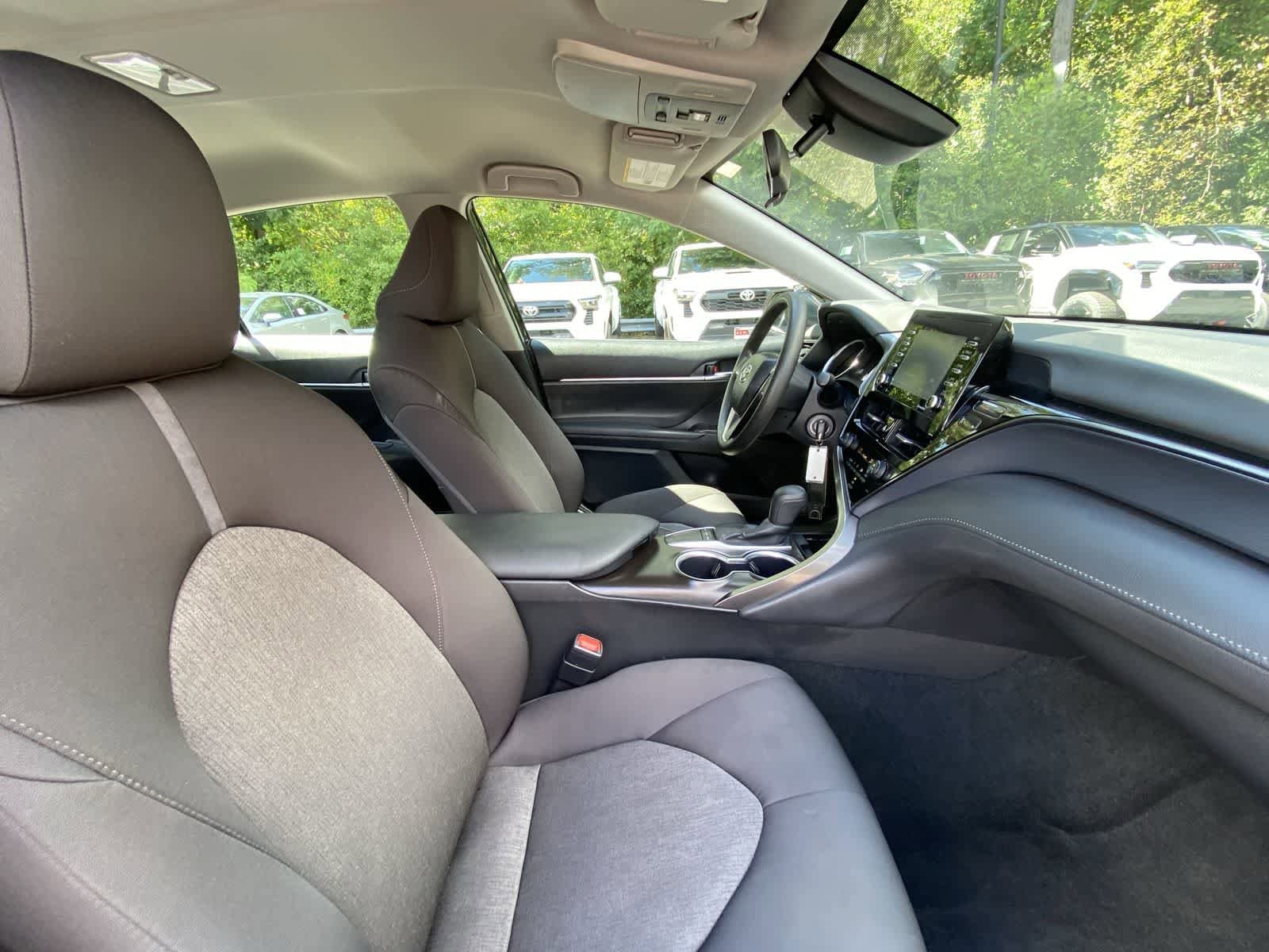 Thumbnail: 2024 Toyota Camry - 20