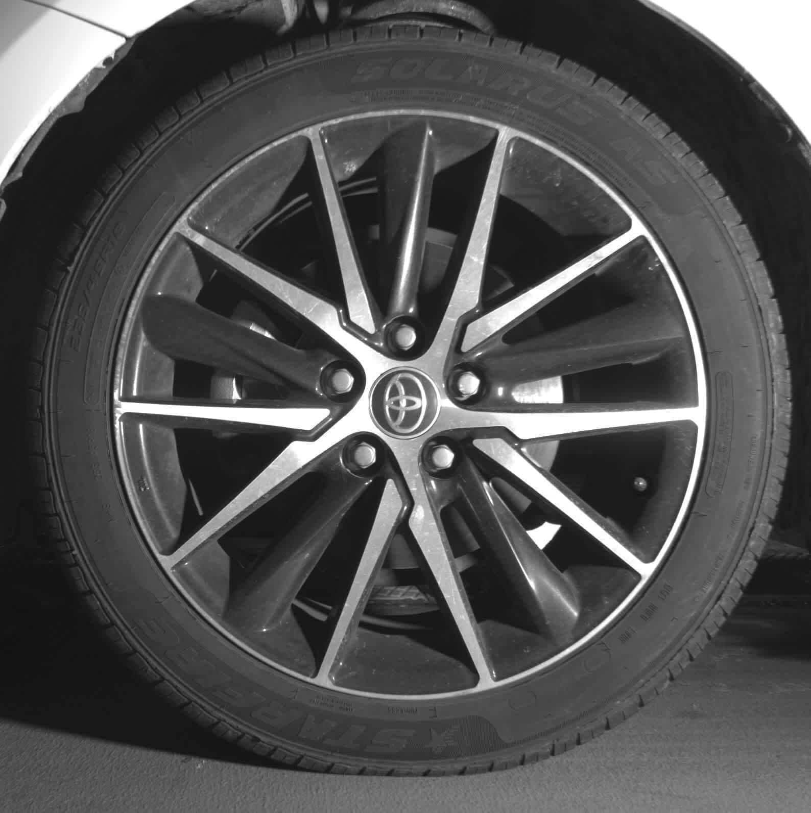 Thumbnail: 2023 Toyota Camry - 11