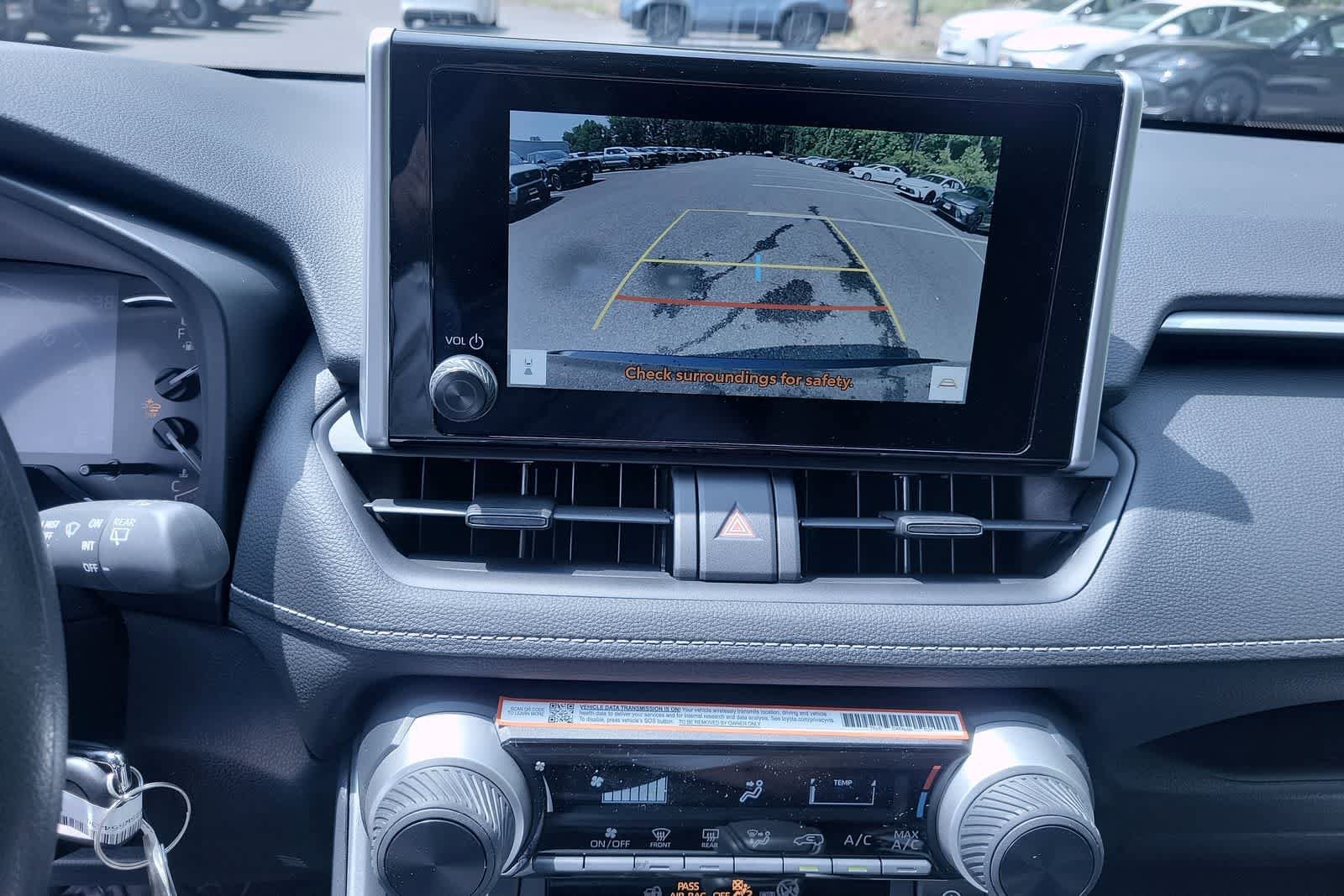 2025 Toyota RAV4 LE 26