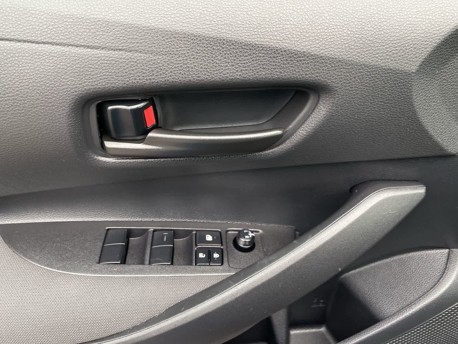 Thumbnail: 2025 Toyota Corolla - 18