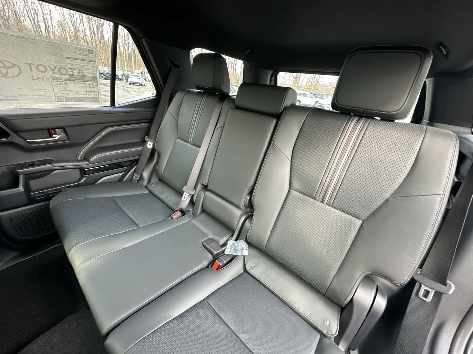 Thumbnail: 2026 Toyota 4Runner - 36