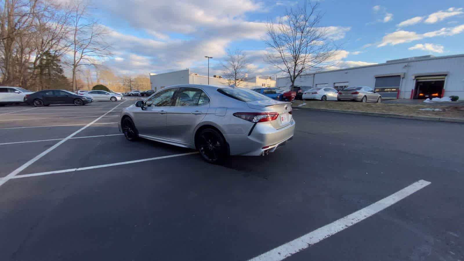 Thumbnail: 2024 Toyota Camry - 11