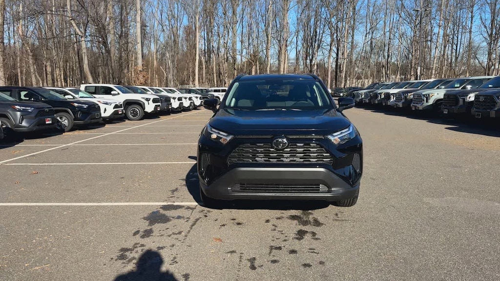 New 2025 Toyota RAV4 Hybrid XLE SUV
