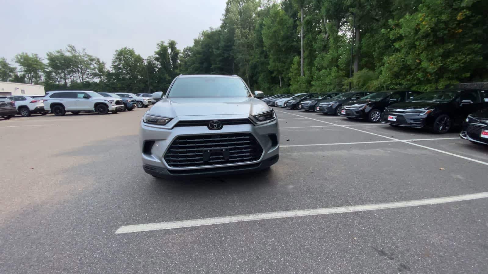 Thumbnail: 2024 Toyota Grand Highlander - 3