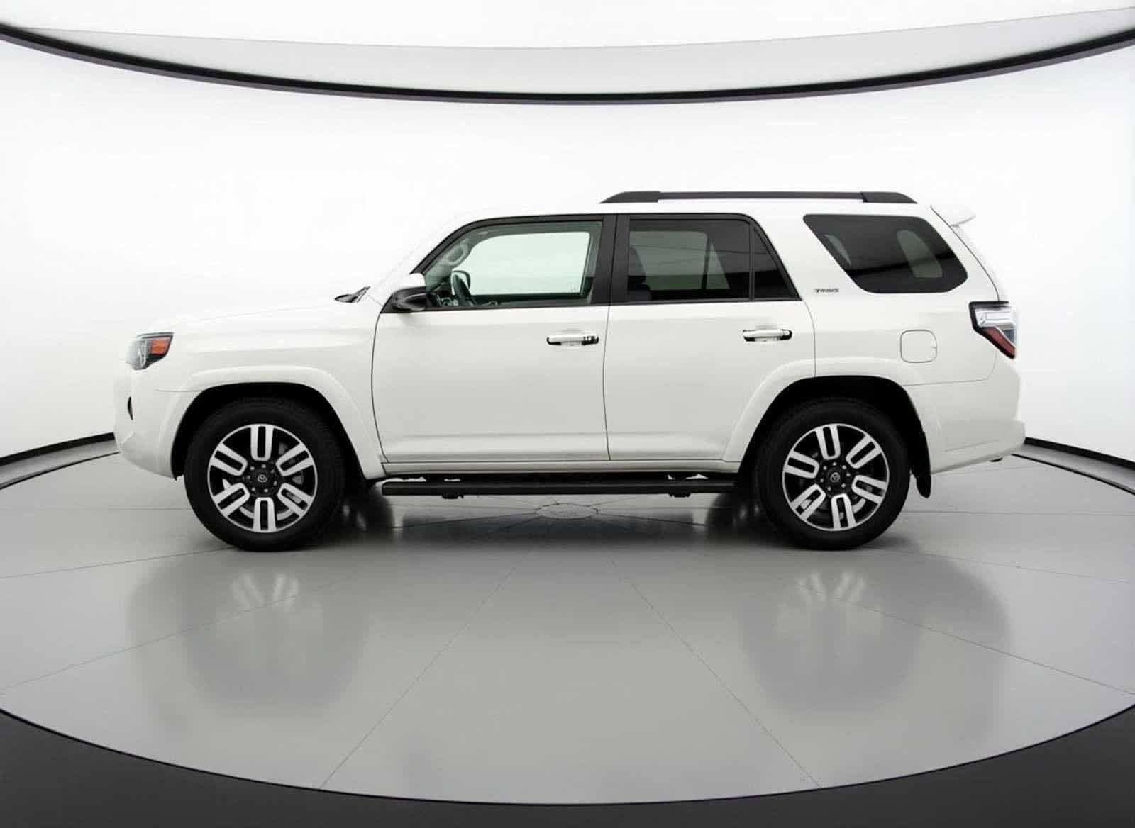 Thumbnail: 2022 Toyota 4Runner - 4