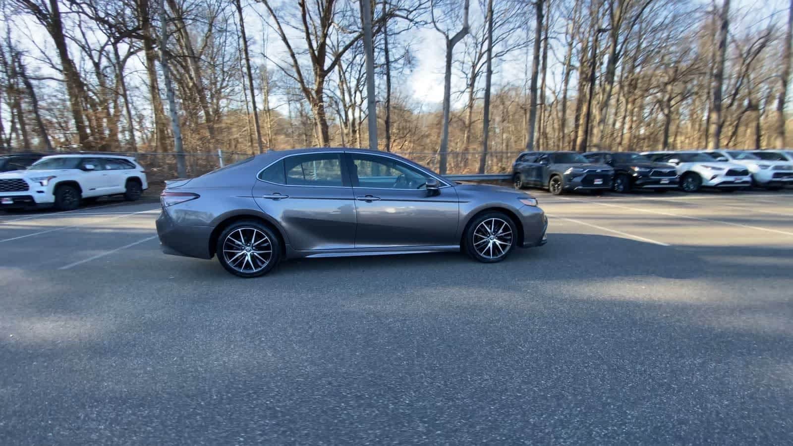 Thumbnail: 2023 Toyota Camry - 15