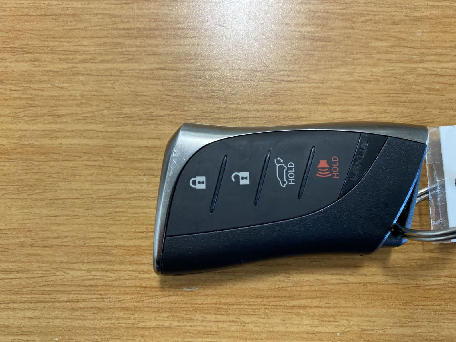 Thumbnail: 2023 Lexus UX - 39