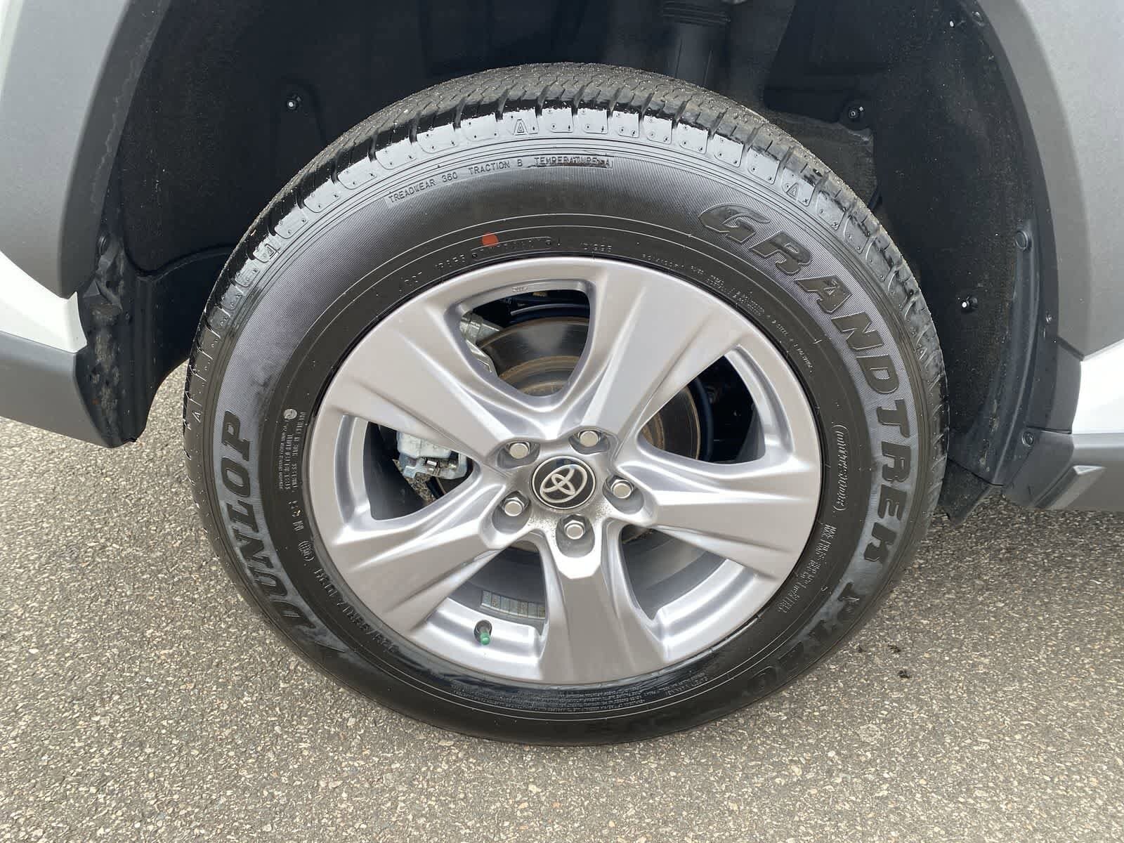 Thumbnail: 2025 Toyota RAV4 - 16