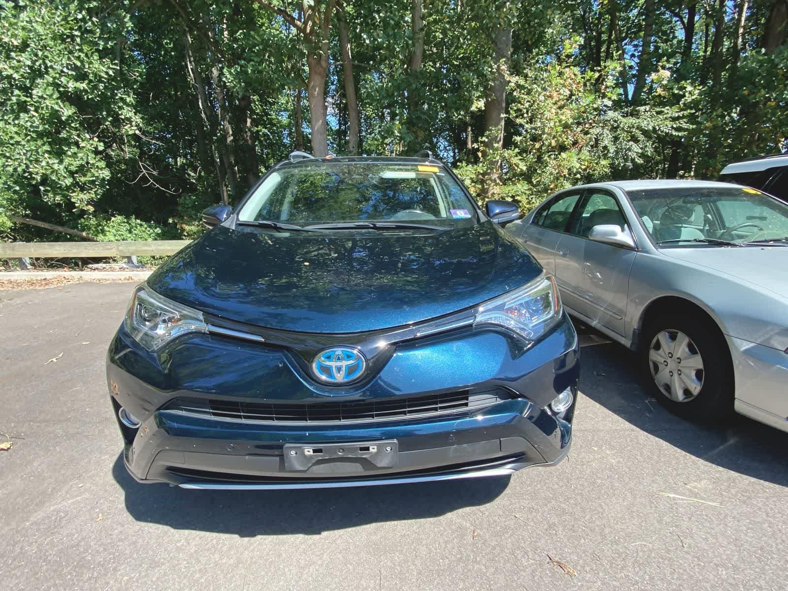 Used 2017 Toyota RAV4 Limited with VIN JTMDJREV2HD106929 for sale in Freehold, NJ