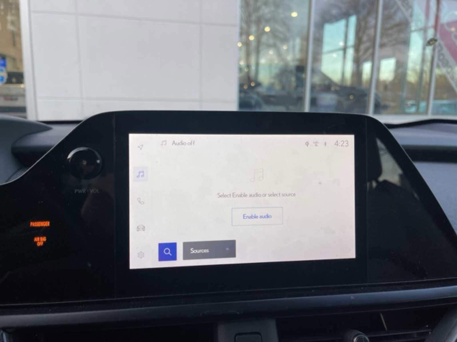 Thumbnail: 2023 Lexus UX - 23