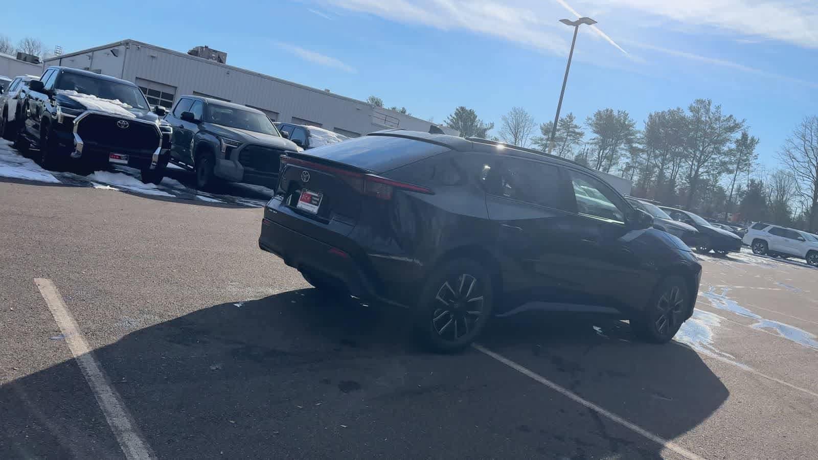 Thumbnail: 2026 Toyota bZ - 8