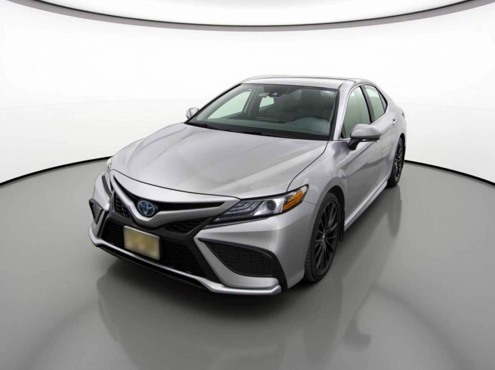 2024 Toyota Camry XSE's photo